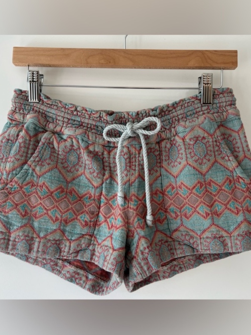 Roxy Boho Geometric Jacquard Woven Beach Shorts Drawstring Knit Teal Red Medium